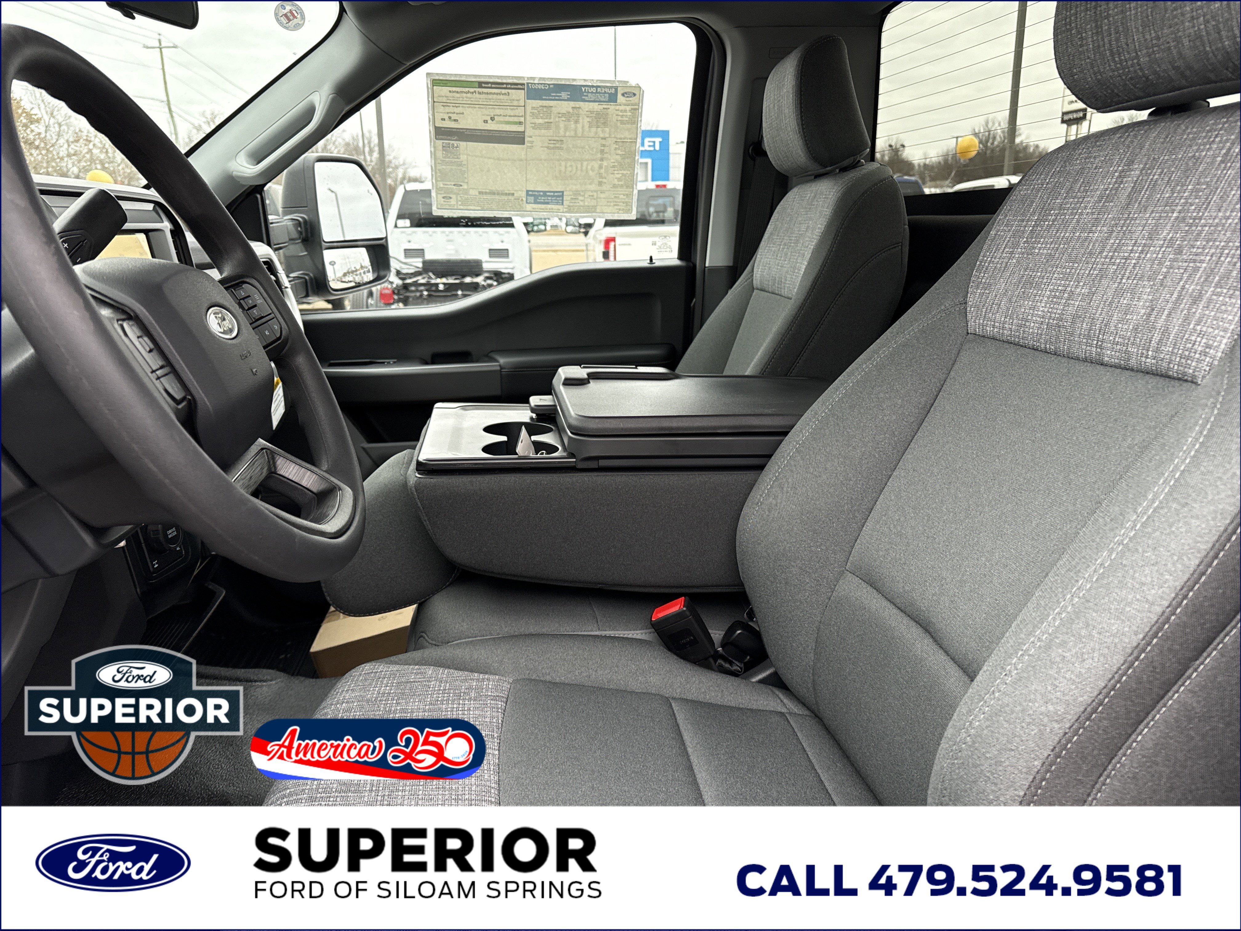 2026 Ford F-350 Super Duty XLT - Photo 6