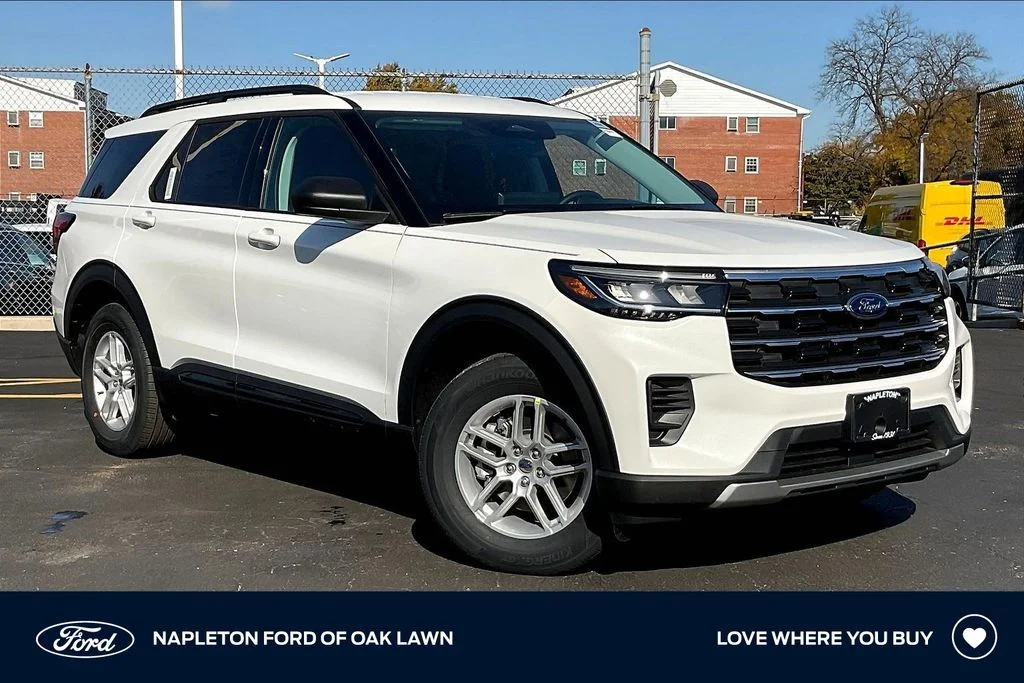 2026 Ford Explorer Active 4WD's photo