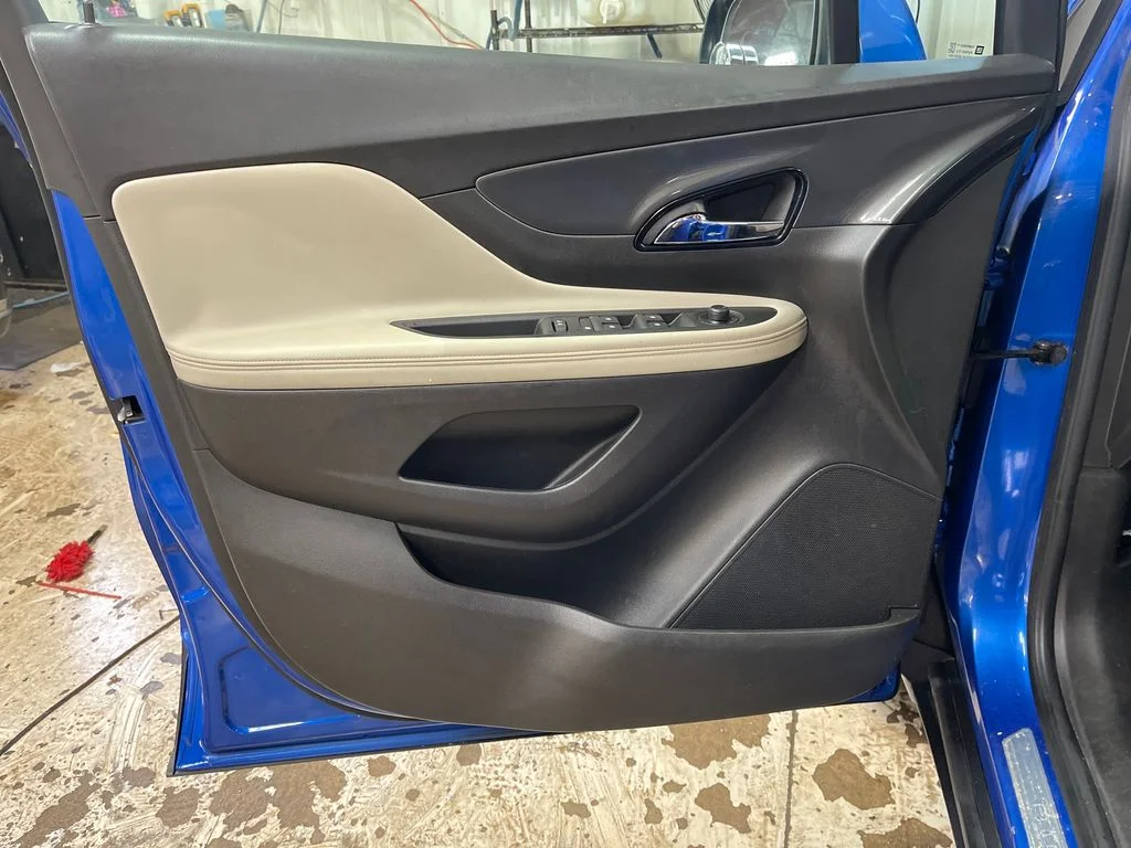 Used 2017 Blue Buick Preferred II image 15