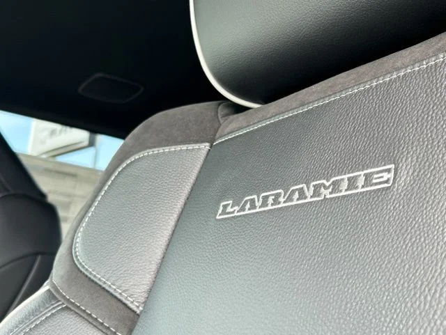 New 2026 Granite Crystal Metallic Clear-Coat Exterior Paint RAM Laramie image 35