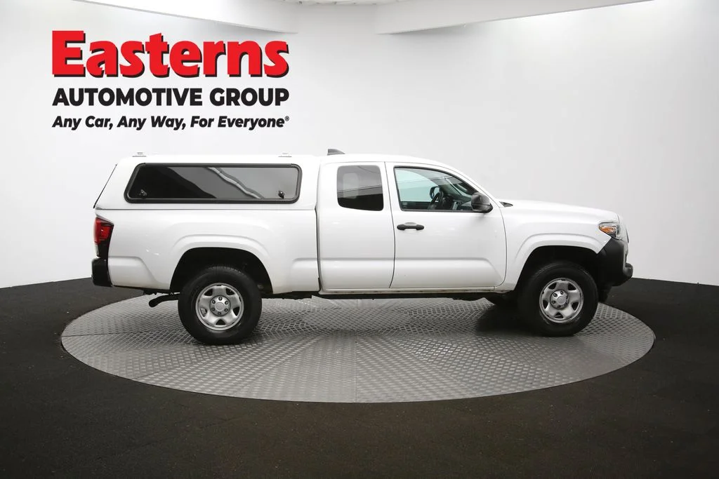 Used 2020 White Toyota SR image 42