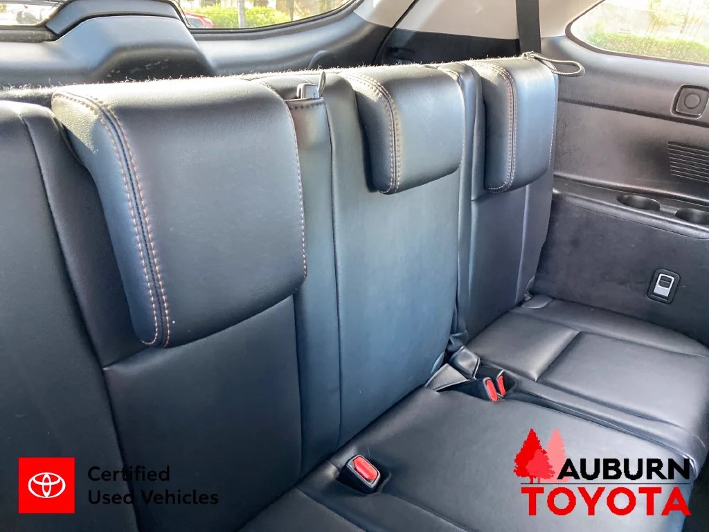 Certified Used 2017 Blizzard Pearl Toyota Limited Platinum image 23