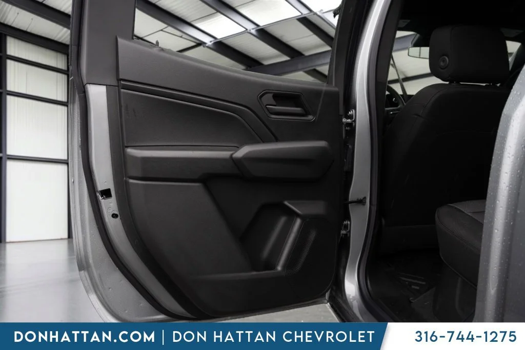 2026 Chevrolet Colorado Work Truck - Photo 15