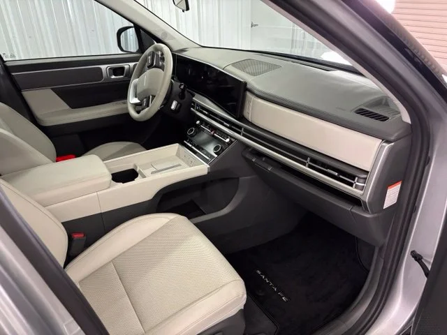 Used 2026 Silver Hyundai SEL image 29