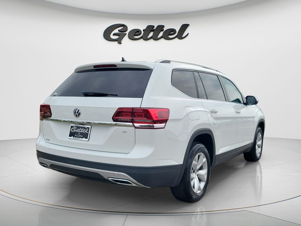 Used 2018 White Volkswagen S image 5