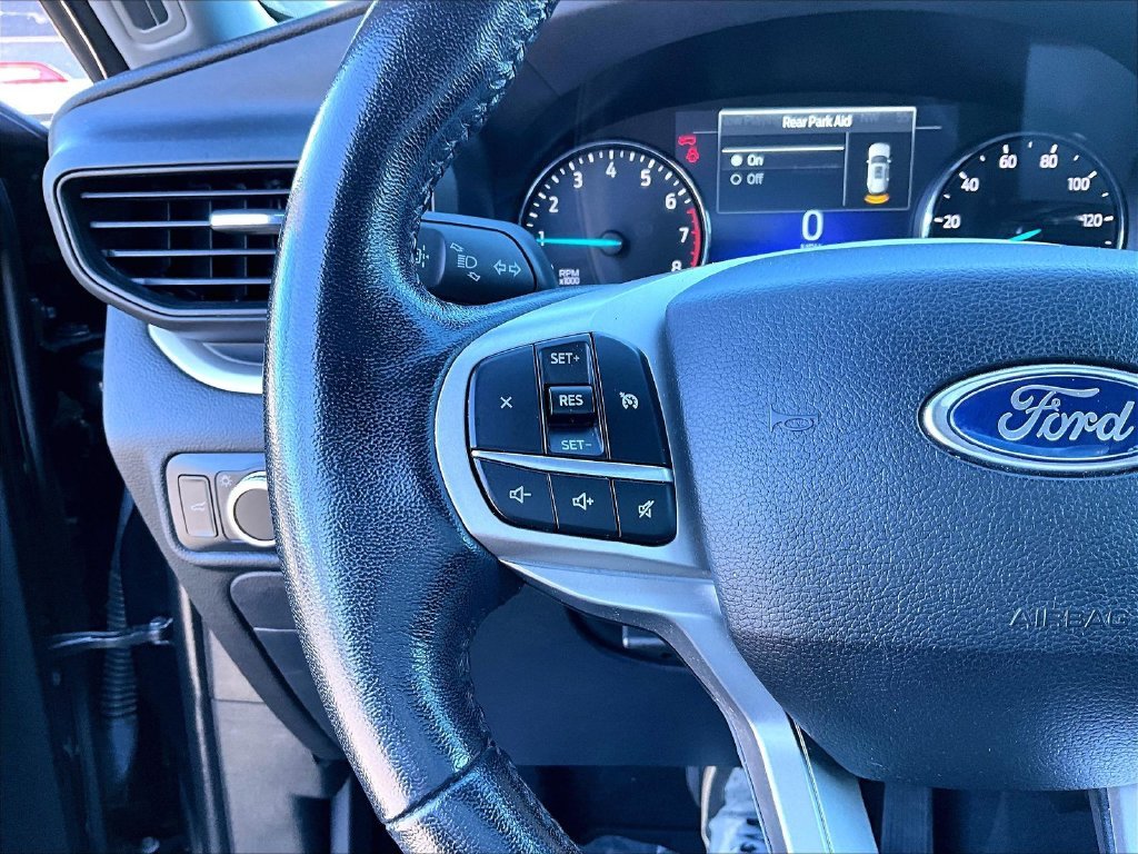 Used 2021 Black Metallic Ford XLT image 24