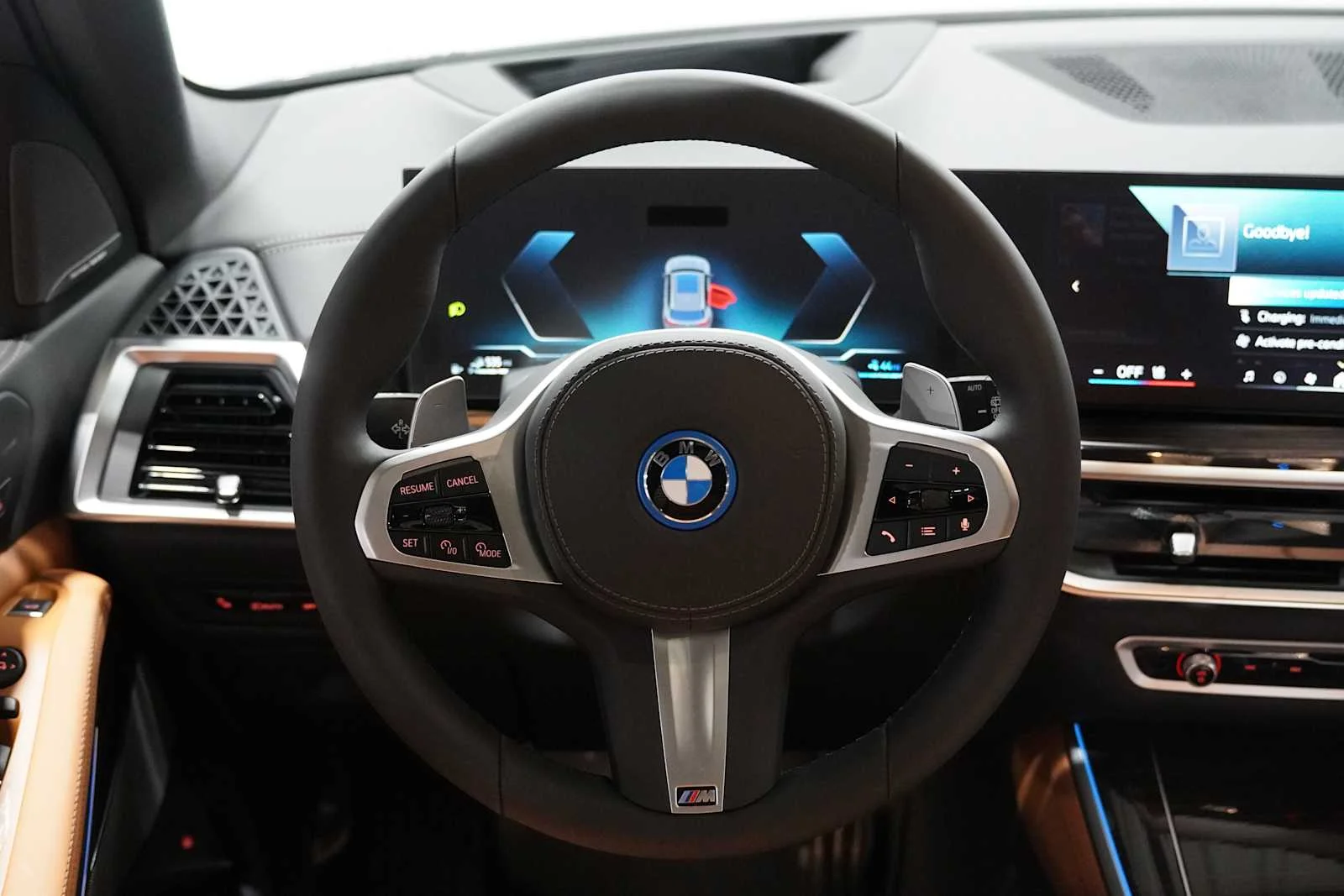 New 2026 Dravit Grey Metallic BMW xDrive50e image 13