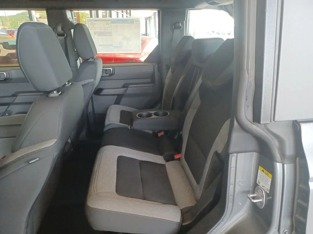 2025 Ford Bronco 4-Door Base - Photo 12