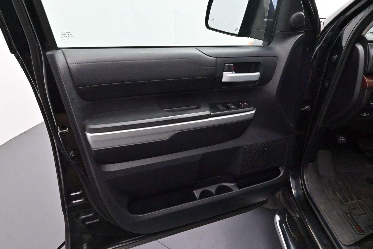 Used 2015 Attitude Black Metallic Toyota Limited image 9