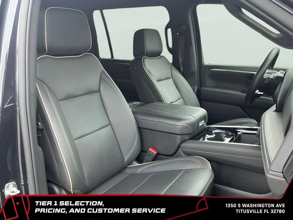Used 2025 Dark Ash Metallic Chevrolet Premier image 18