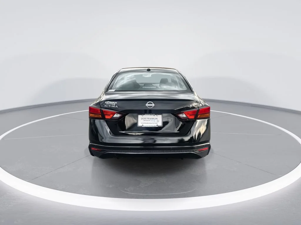 Used 2024 Black Nissan 2.5 SV image 7