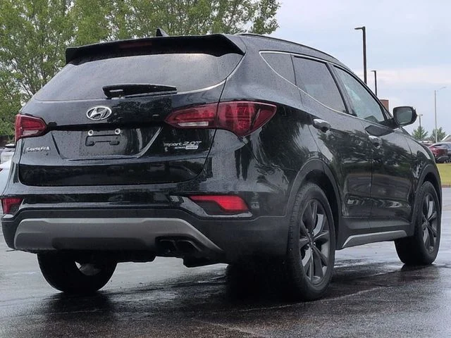 Used 2018 Black Hyundai 2.0T Ultimate image 7