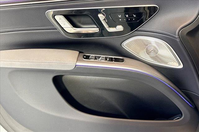 New 2026 MANUFAKTUR Alpine Grey Mercedes-Benz EQS 400 image 45