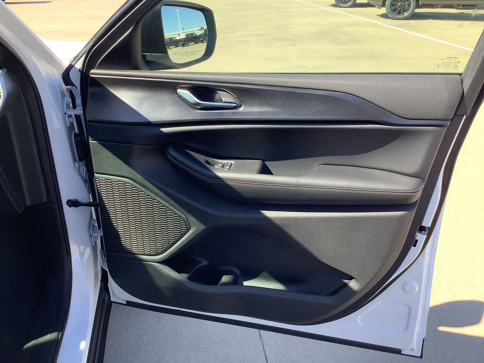 2025 Jeep Grand Cherokee Laredo - Photo 19