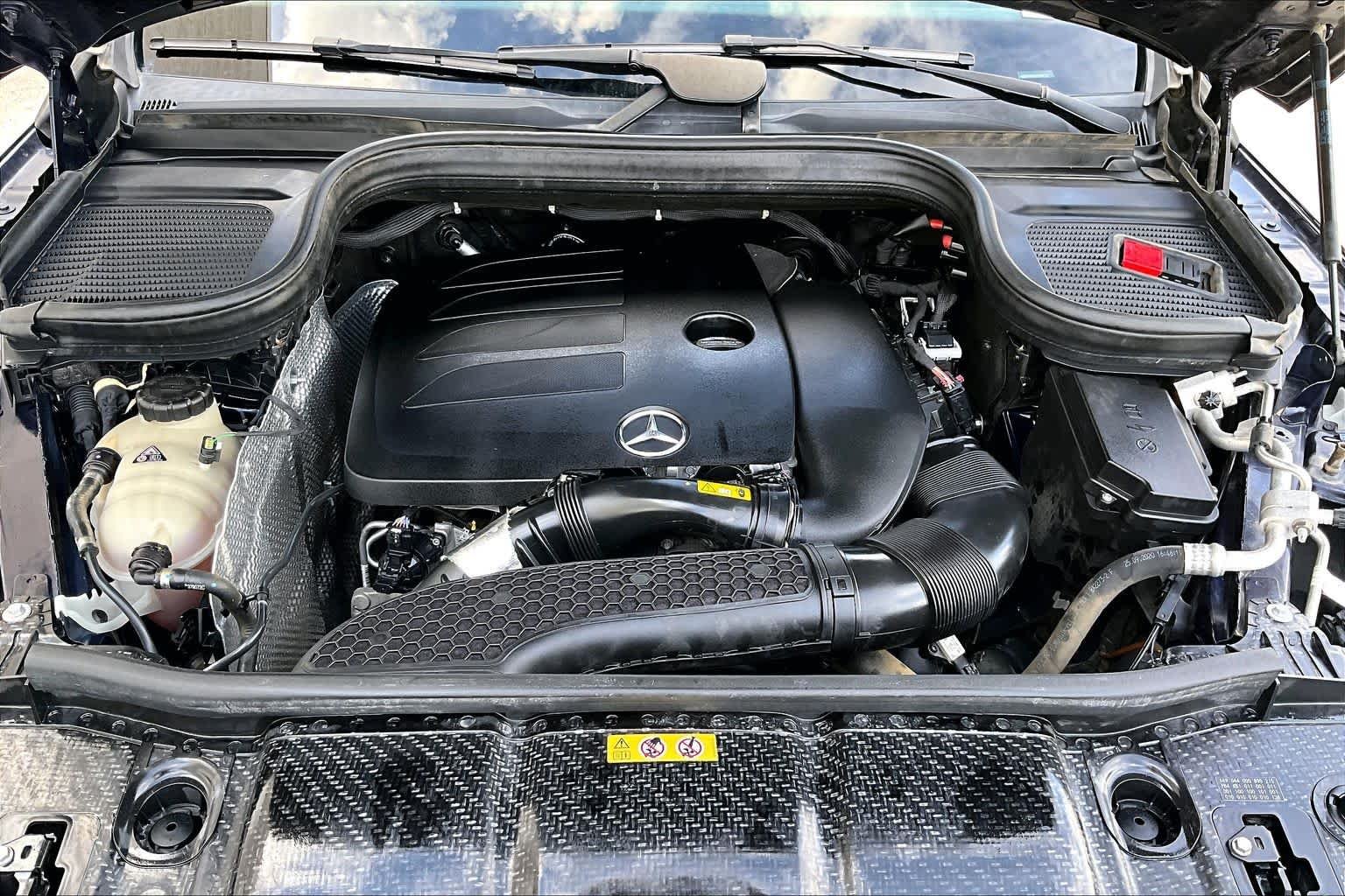 Used 2021 Lunar Blue Metallic Mercedes-Benz GLE 350 image 27