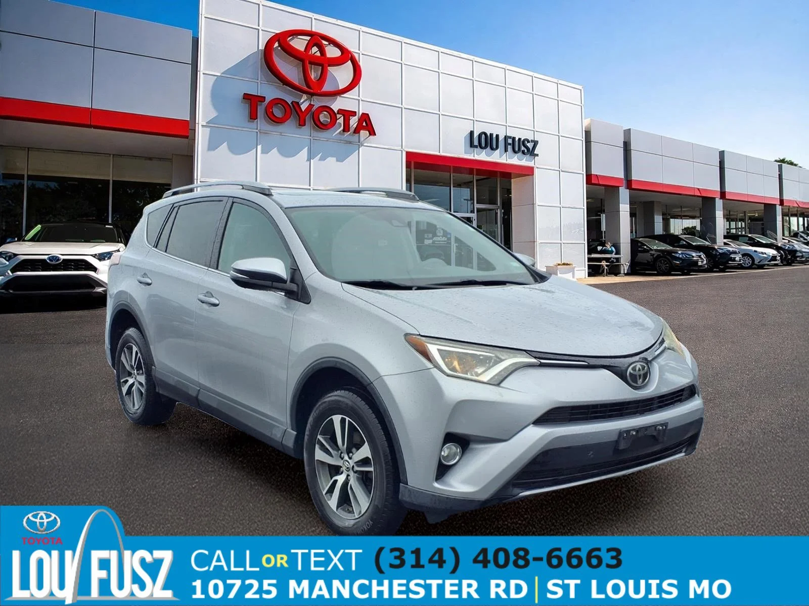 2018 Toyota RAV4 XLE's photo