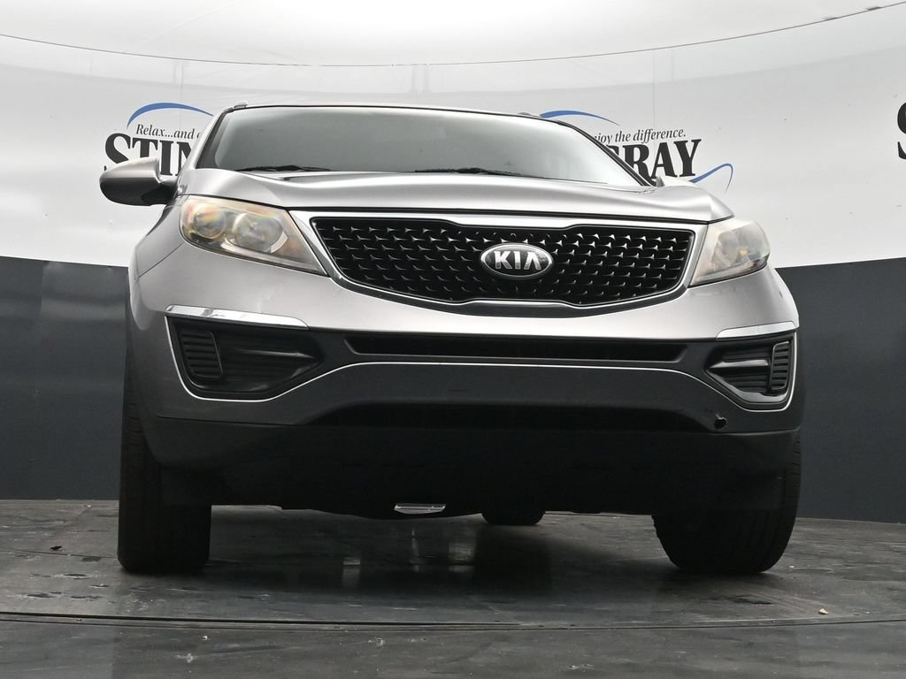 Used 2016 Silver Kia EX image 27
