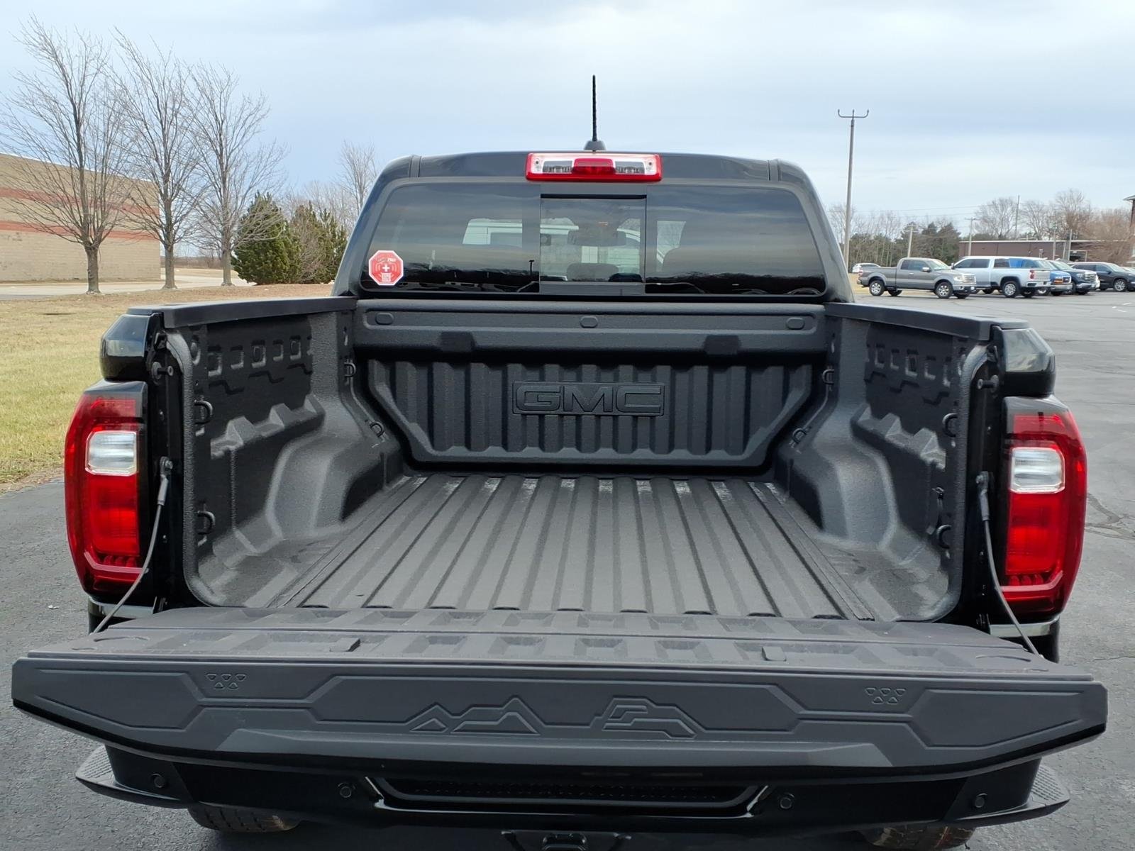 2026 GMC Canyon Elevation - Photo 10