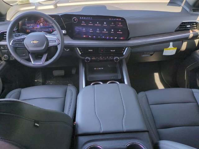 2026 Chevrolet Suburban LT - Photo 24