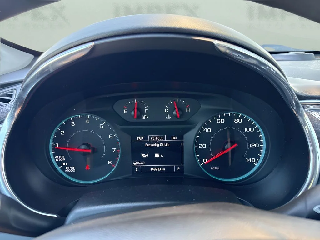 Used 2020 White Chevrolet LT image 24