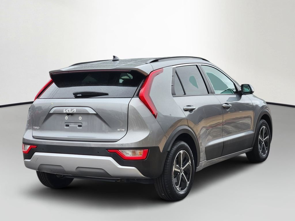 Used 2023 Gray Kia EX image 7