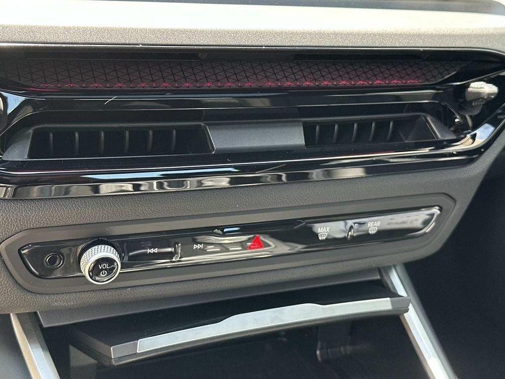 2025 BMW 2 Series 230i - Photo 22