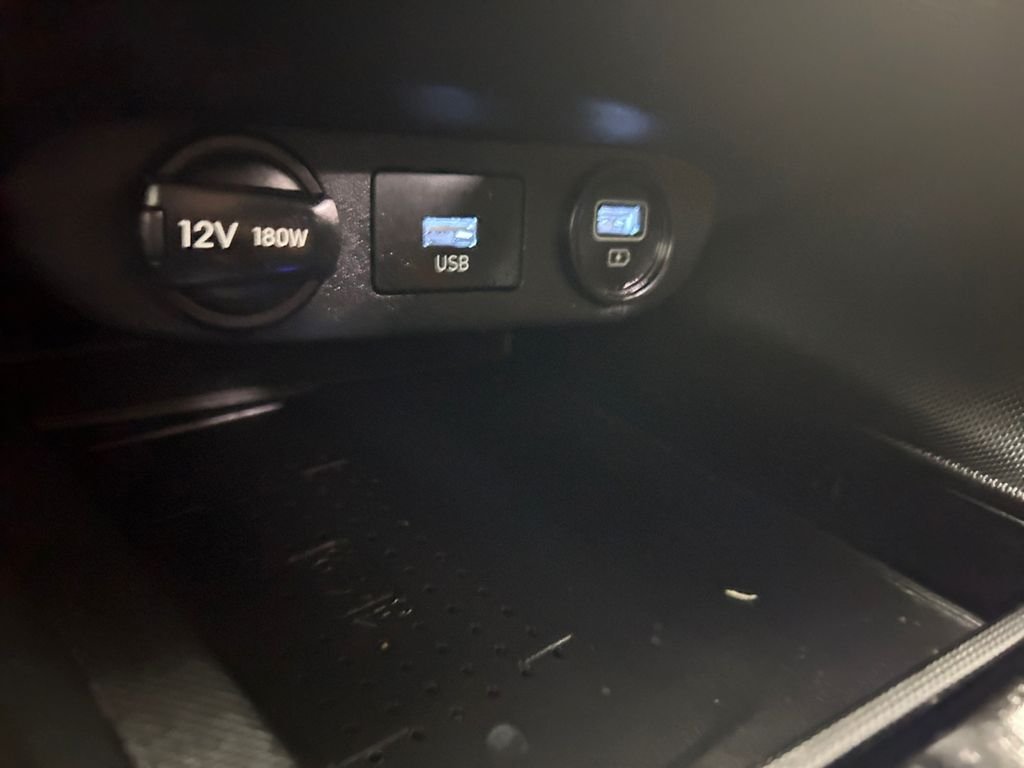 Used 2023 Silver Hyundai Limited image 30
