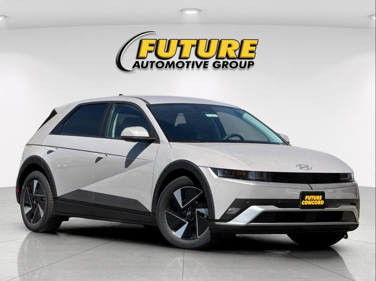 New 2026 Gray Hyundai SEL image 1