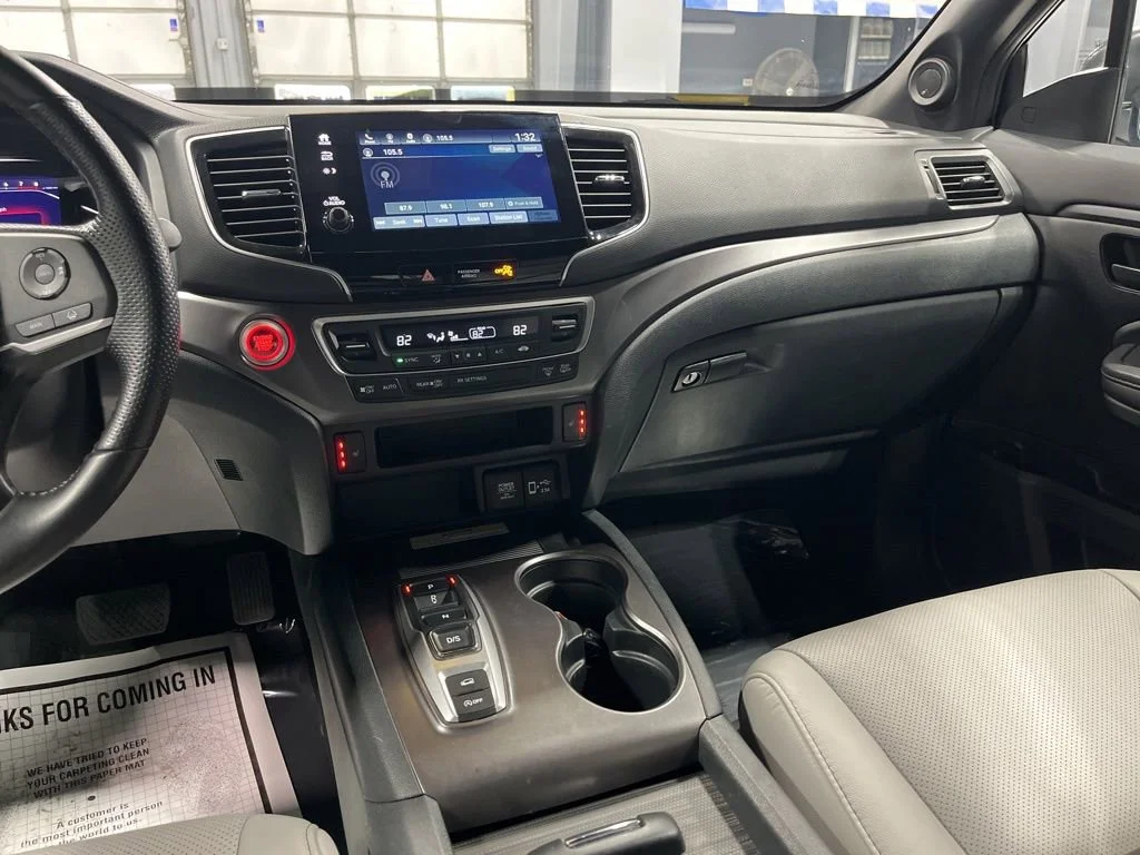 Certified Used 2023 Obsidian Blue Pearl Honda AWD EX-L image 61