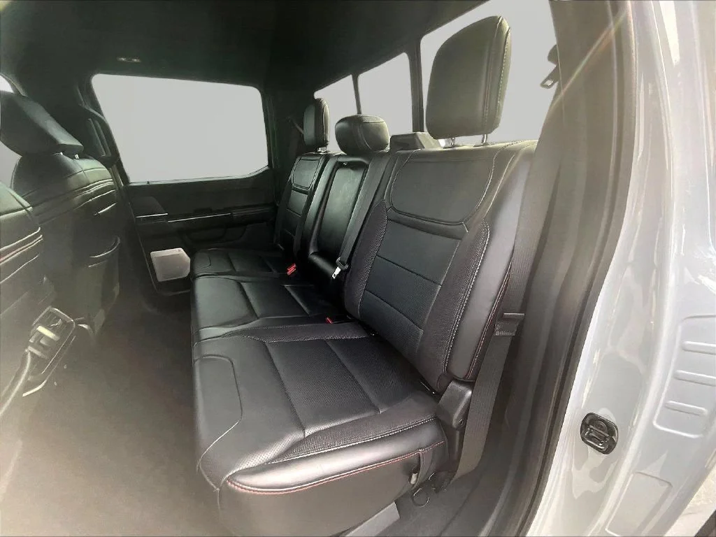 Used 2026 Avalanche Ford Raptor image 25