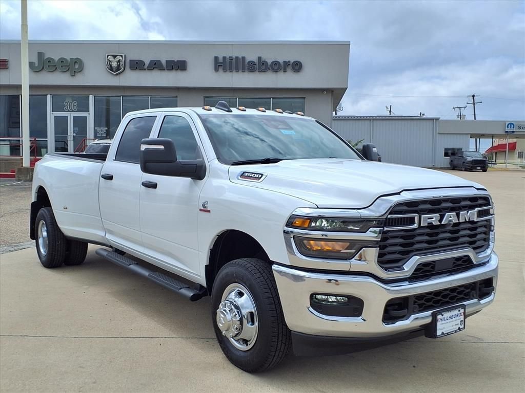 2026 RAM 3500 Tradesman 4X4 Crew Cab LWB's photo