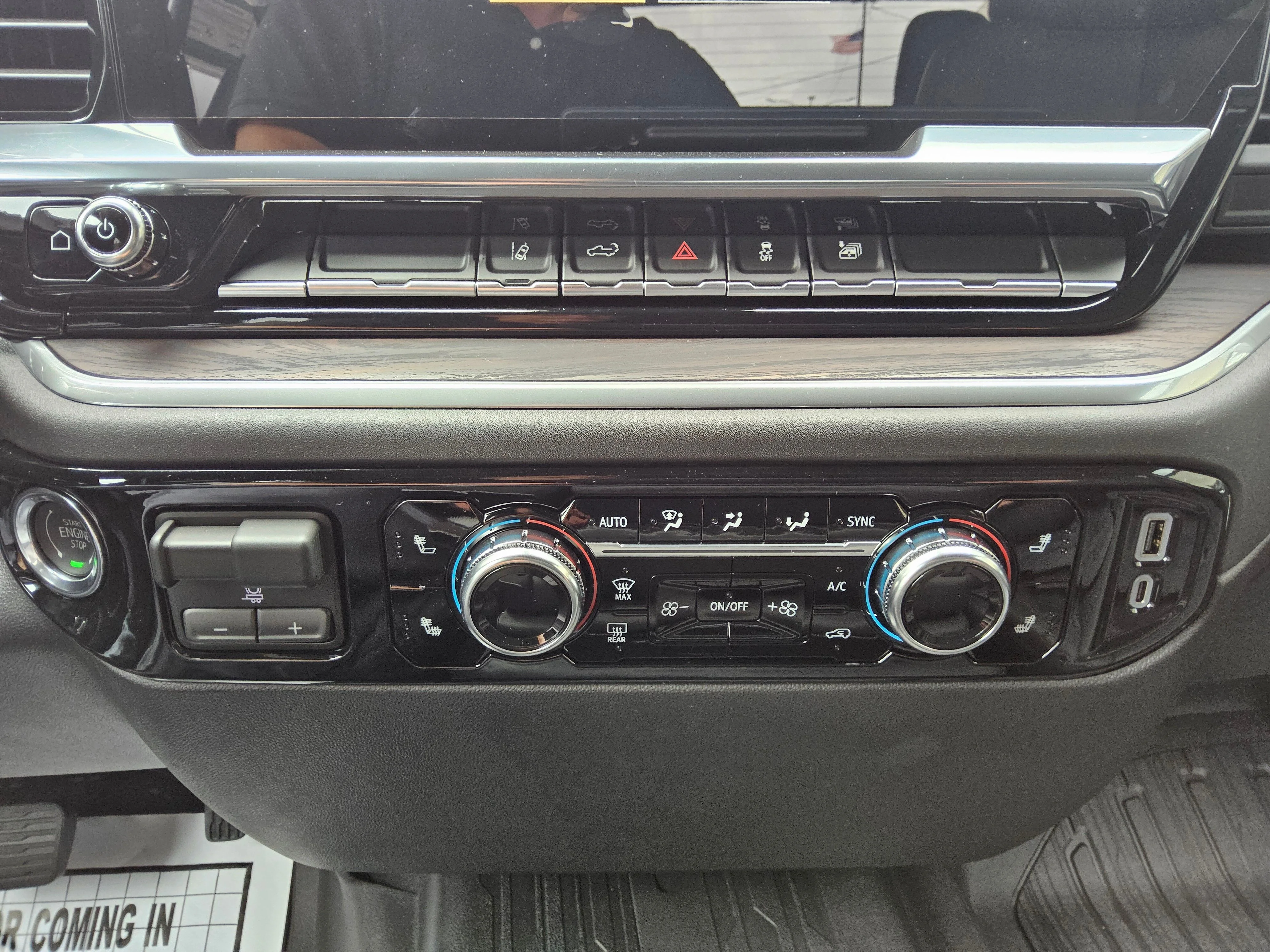 2026 GMC Sierra 3500HD SLT - Photo 12