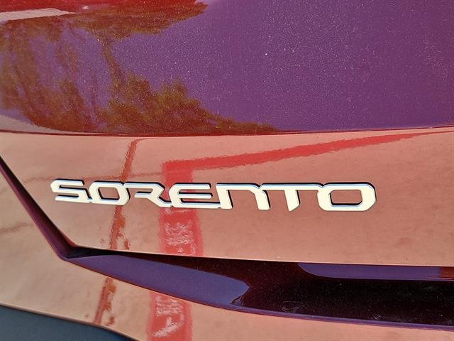 2025 Kia Sorento S - Photo 10