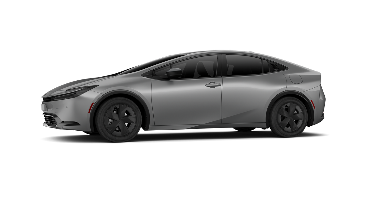 New 2027 Gray Toyota LE image 33