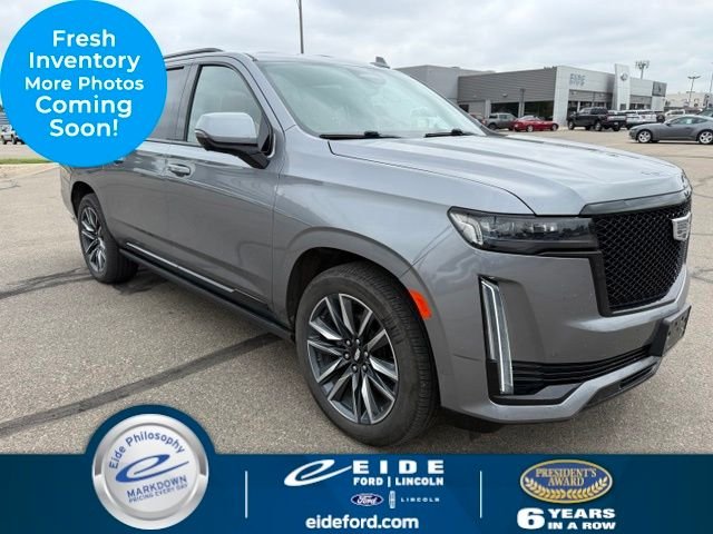 Used 2021 Gray Cadillac Sport image 1