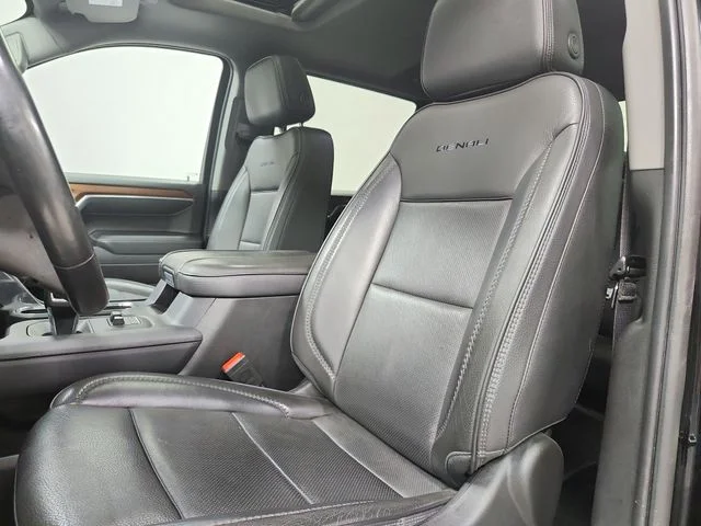Used 2023 Black GMC Denali image 10