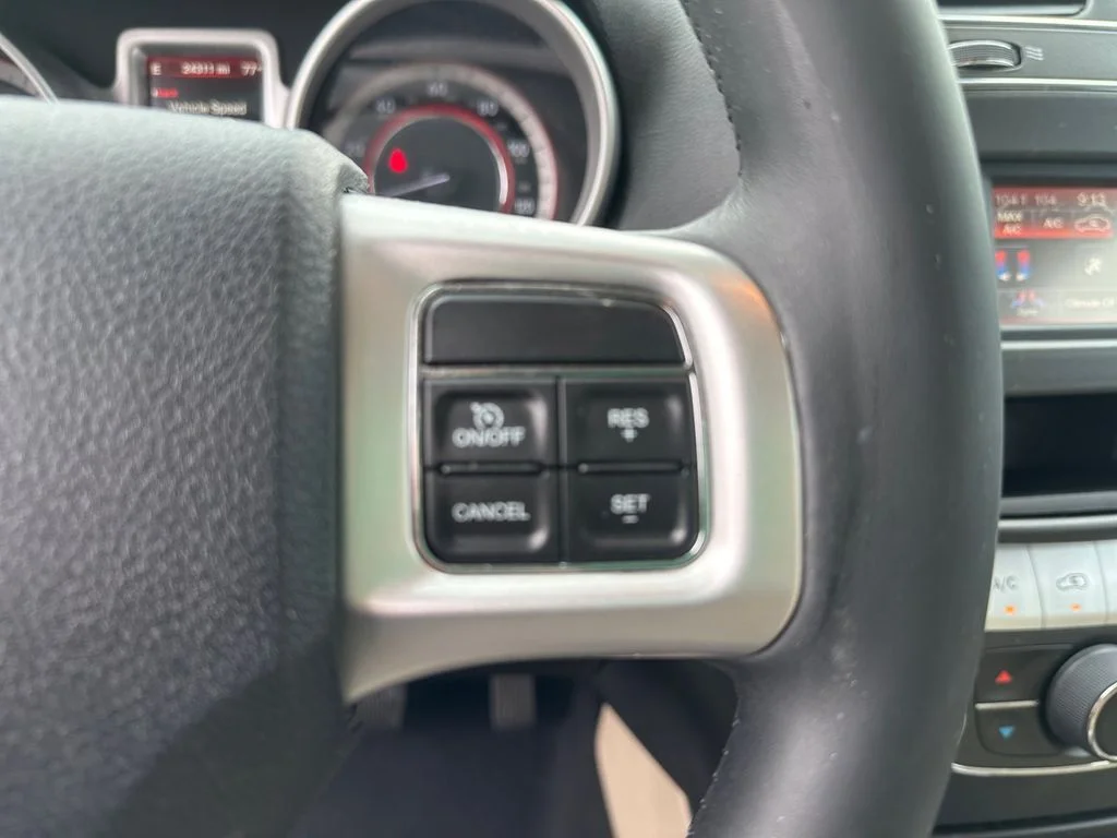 Used 2018 Blue Dodge SE image 30