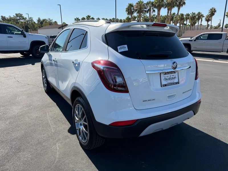 Used 2018 (Includes (CM5) Black Carbon Metallic lower exterior accent color, Paint code W700S.) Buick Sport Touring image 5