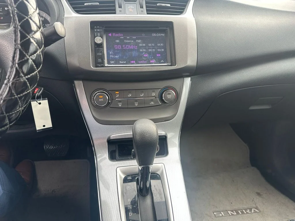 Used 2013 Brilliant Silver Nissan SR image 24