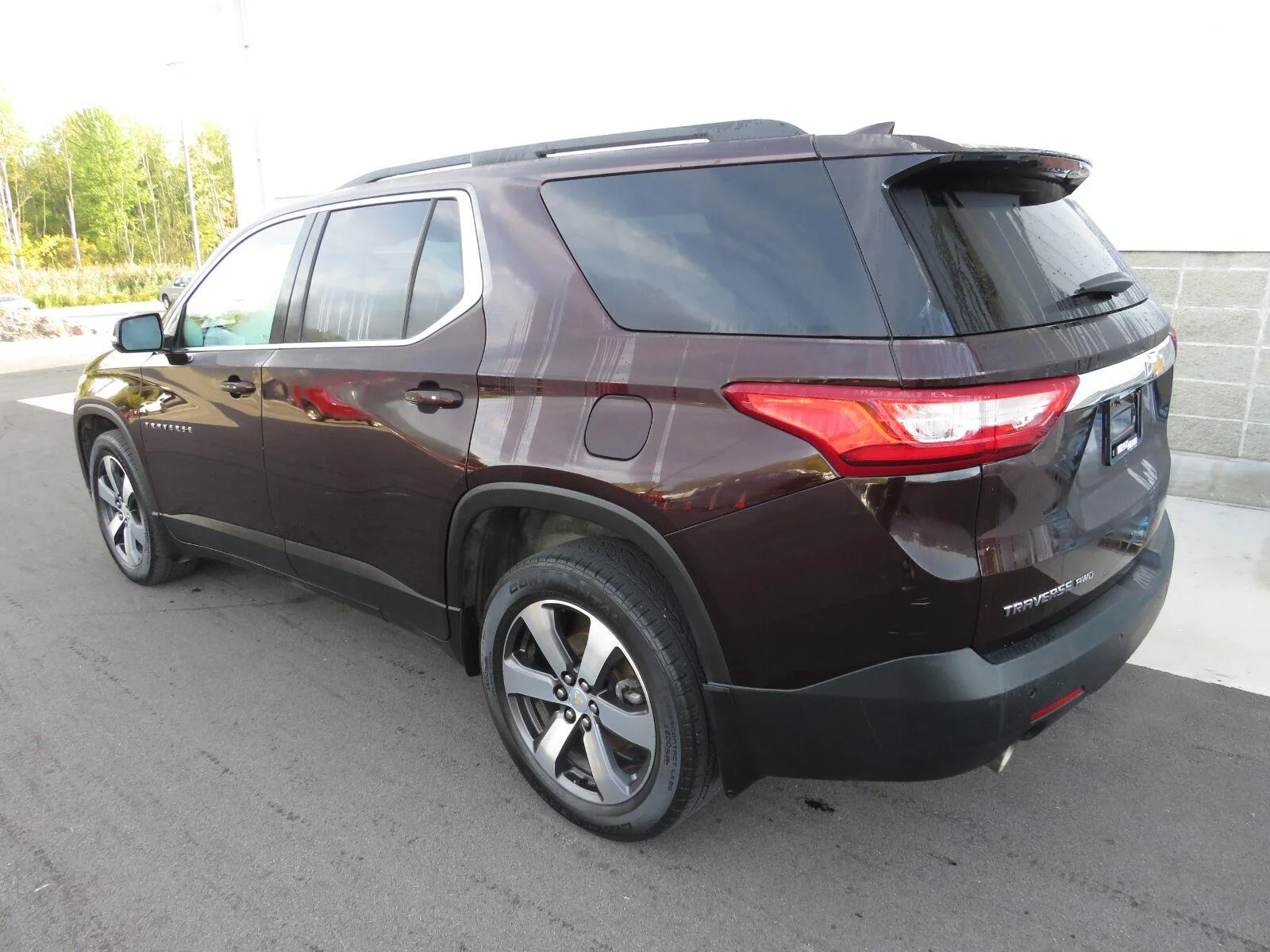 Used 2021 BLACK CHERRY METALLIC Chevrolet LT Leather image 14