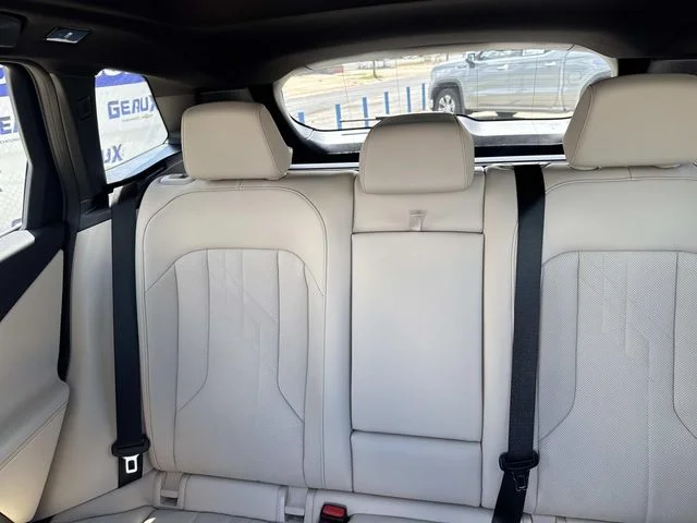 Used 2026 White BMW 30 xDrive image 41
