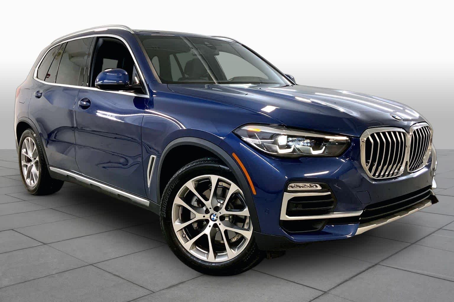 Used 2021 BMW X5 40i with VIN 5UXCR6C06M9G00106 for sale in Kansas City