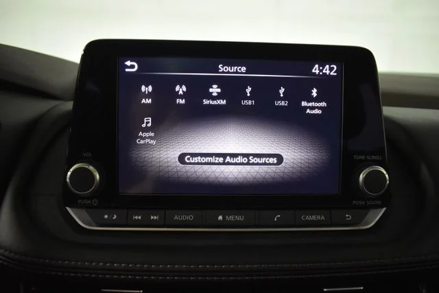 Used 2023 Gray Nissan SL image 19