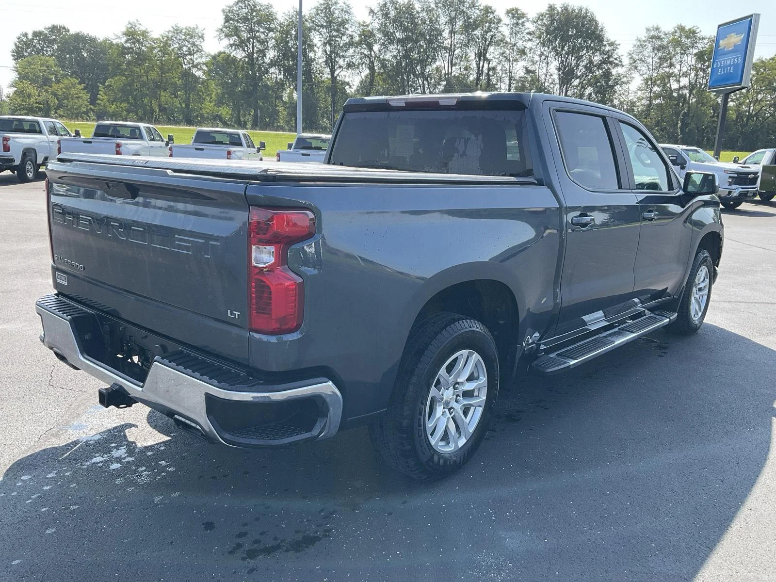 Used 2020 Shadow Gray Metallic Chevrolet LT image 6