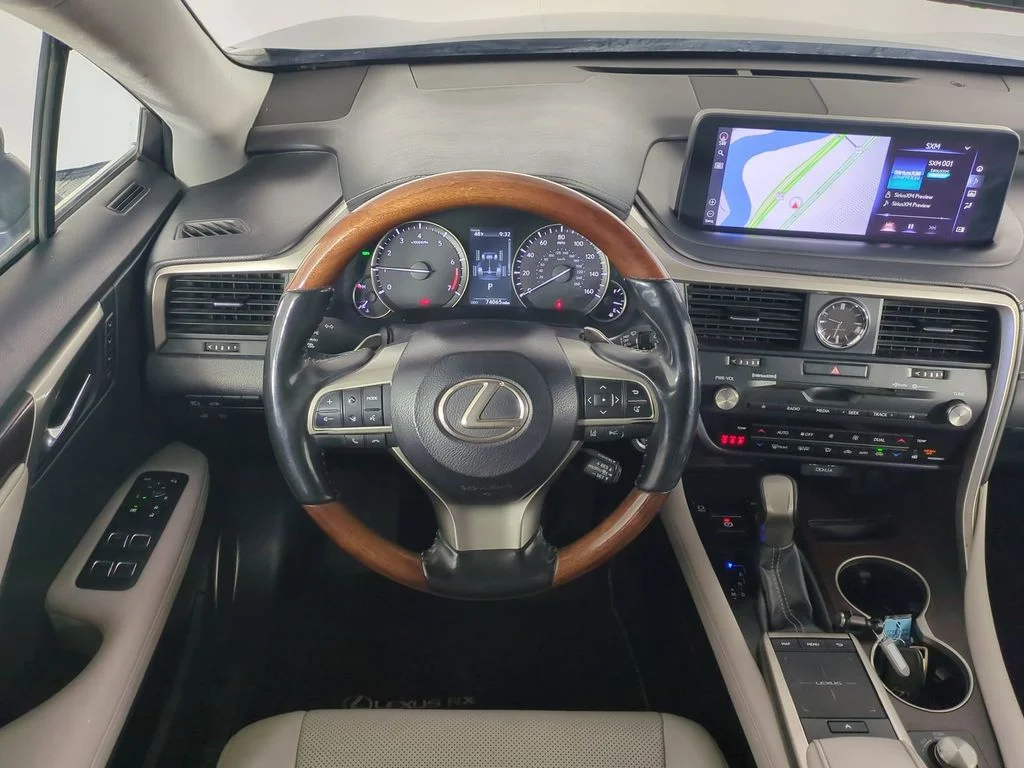 2021 Lexus RX 350 - Photo 19