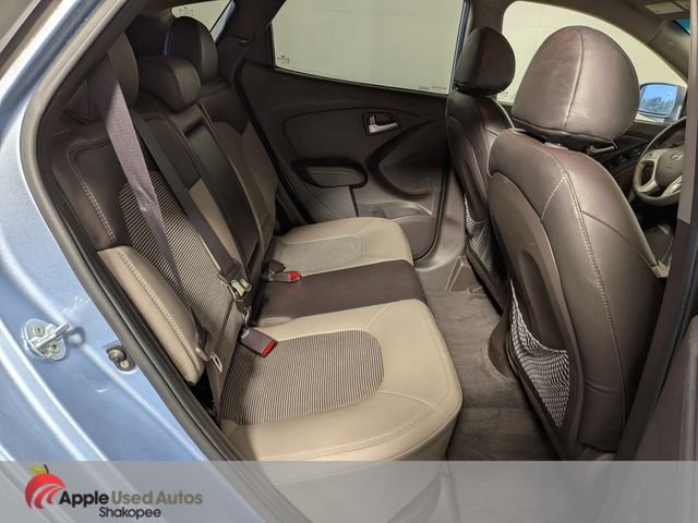 Used 2013 Blue Hyundai GLS image 28