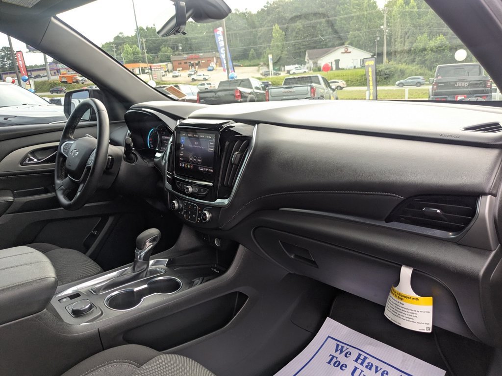 Used 2023 Mosaic Black Metallic Chevrolet LT Cloth image 29