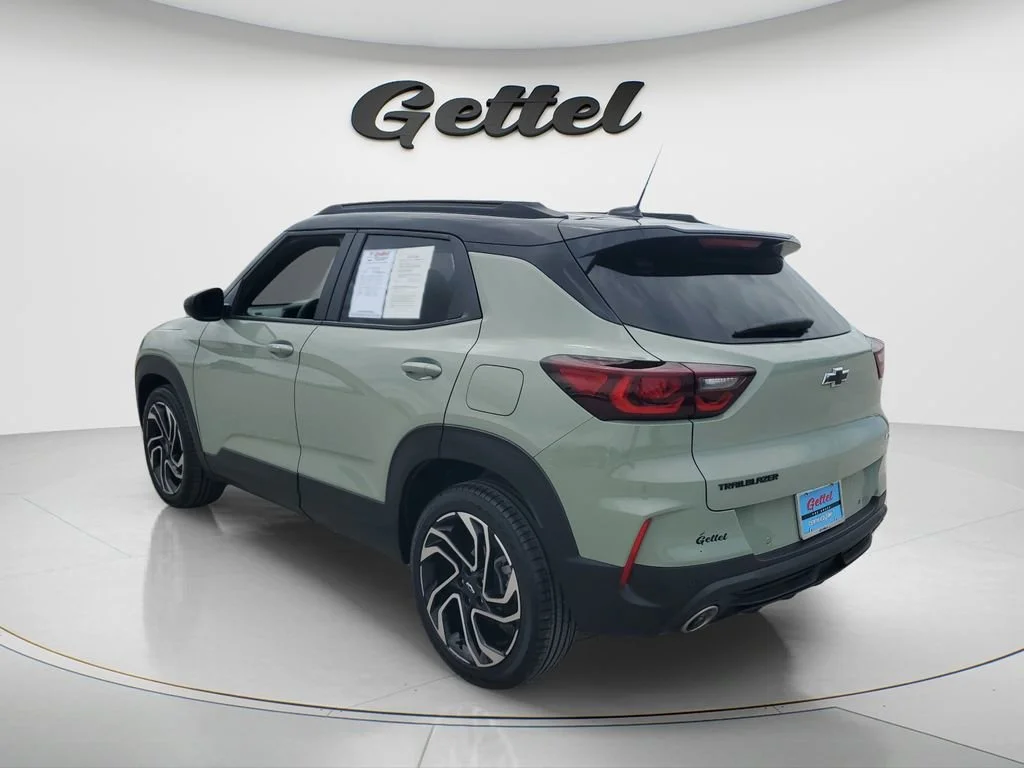 Used 2024 Cacti Green Chevrolet RS image 7