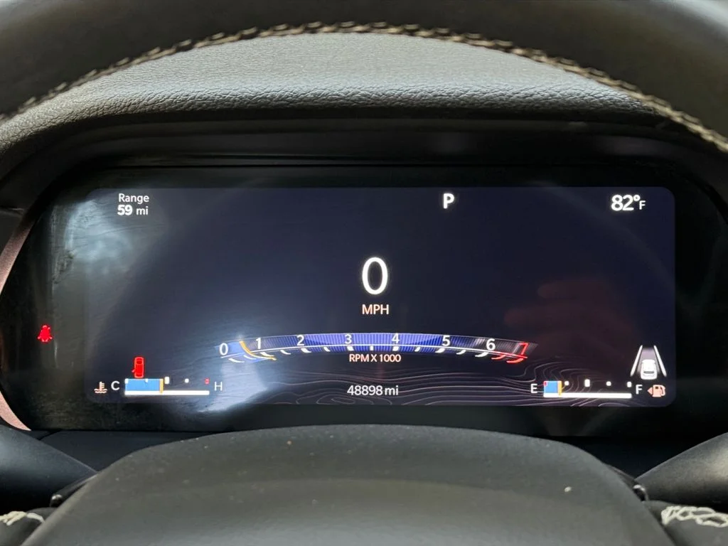 Used 2023 White Jeep Altitude image 14