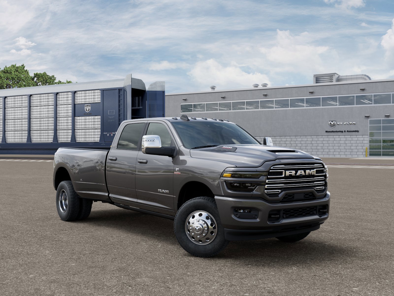 New 2026 Granite Crystal Metallic Clearcoat RAM Laramie image 5